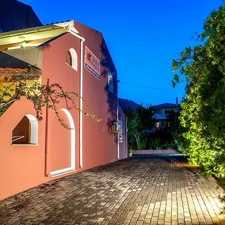 Pegasos * Karavádhos