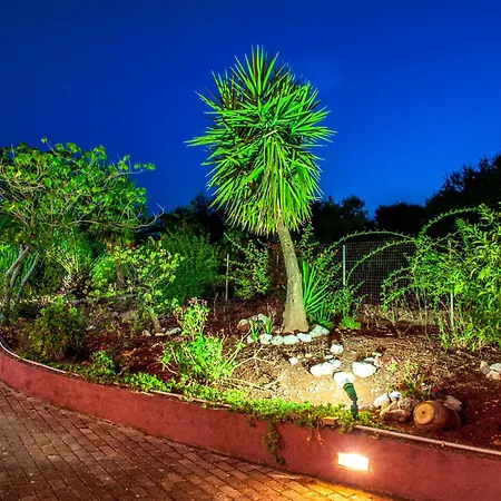 Pegasos Appartement Karavádhos